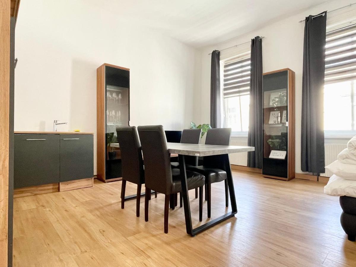 Elegant At Famous Kutschkermarkt Appartement *